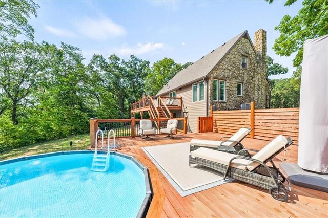 1409 N 650 Road, Lawrence, KS 66046