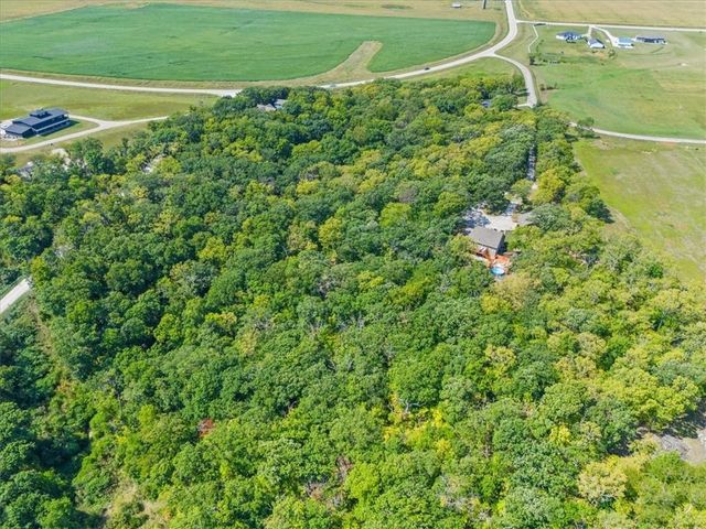 1409 N 650 Road, Lawrence, KS 66046