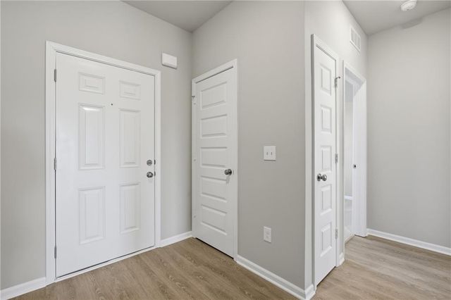 19475 Lincoln Street, Spring Hill, KS 66083