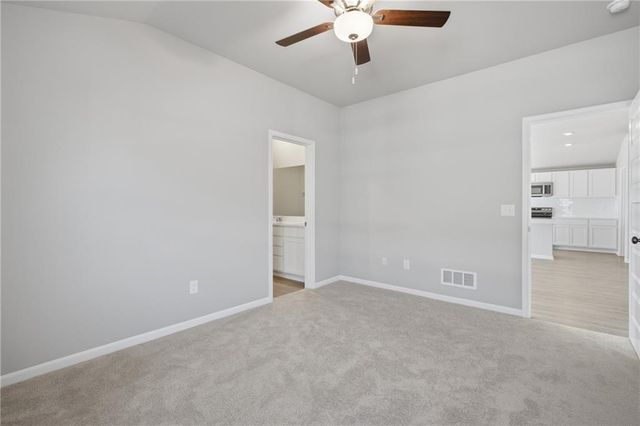 19475 Lincoln Street, Spring Hill, KS 66083