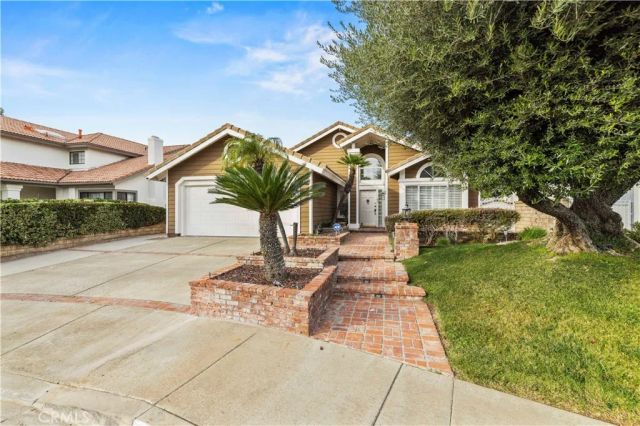 22047 Conway, Saugus, CA 91350