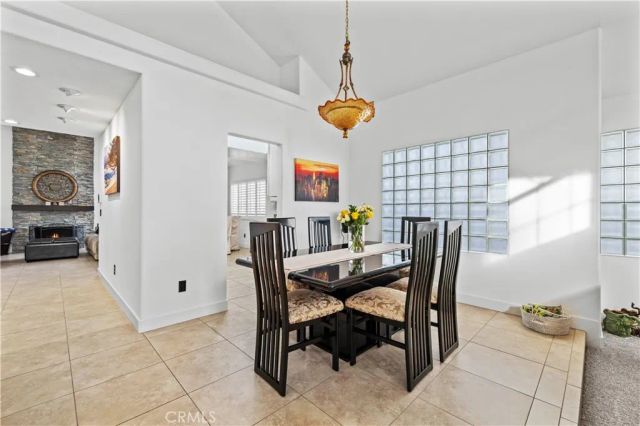 22047 Conway, Saugus, CA 91350