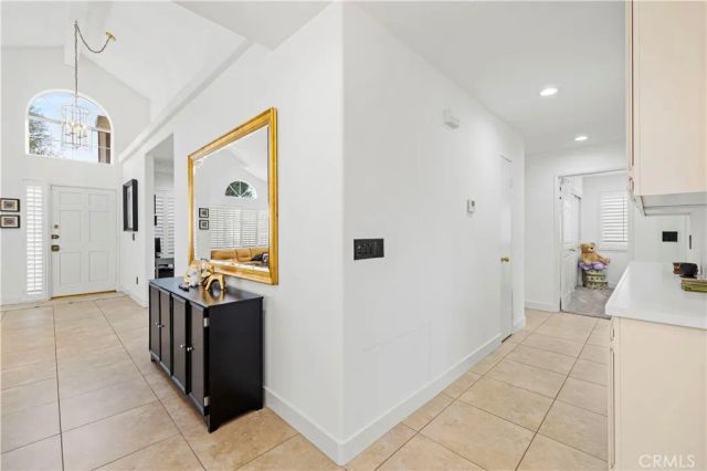 22047 Conway, Saugus, CA 91350