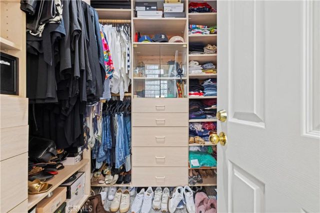 22047 Conway, Saugus, CA 91350