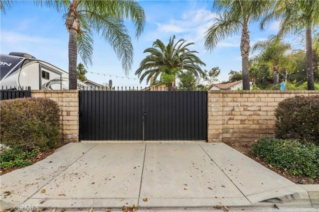 22047 Conway, Saugus, CA 91350