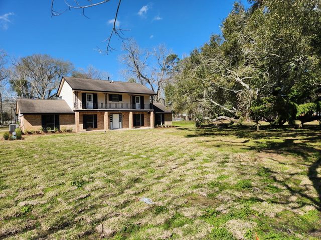 25605 Fm 2100 Road, Huffman, TX 77336