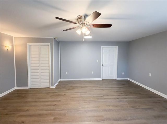 8111 Crestview Drive SE, Covington, GA 30014