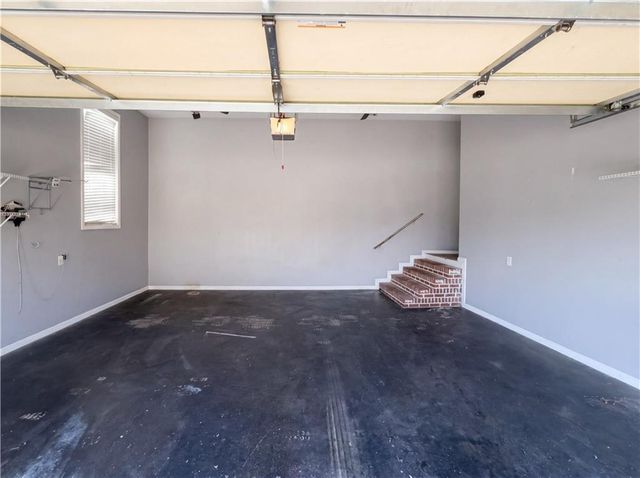 8111 Crestview Drive SE, Covington, GA 30014