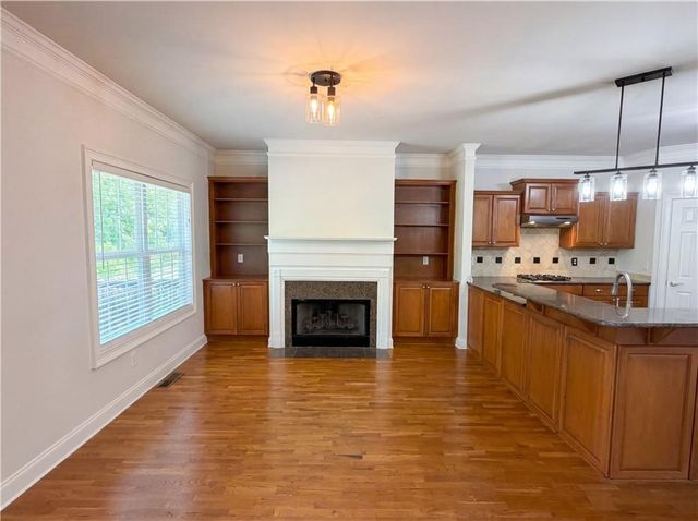 8111 Crestview Drive SE, Covington, GA 30014