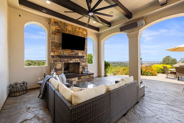 4540 Gresham Dr, El Dorado Hills, CA 95762