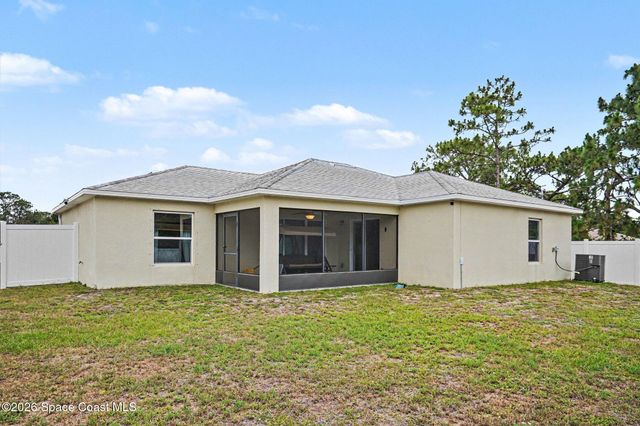1311 Paragon Road SE, Palm Bay, FL 32909