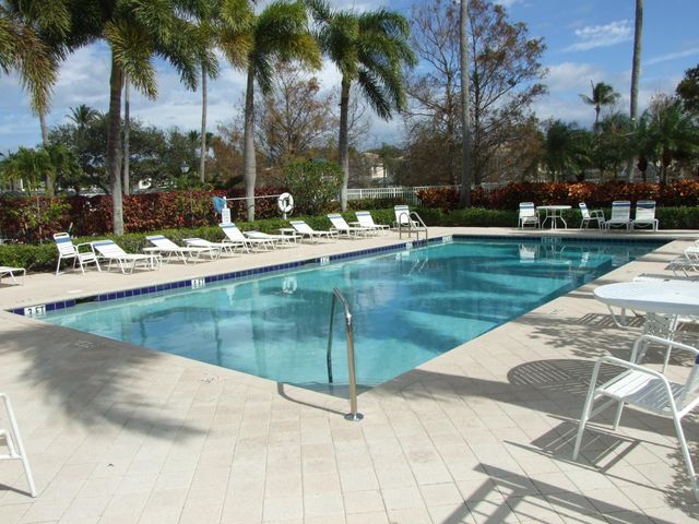 181 Santa Barbara Way, Palm Beach Gardens, FL 33410