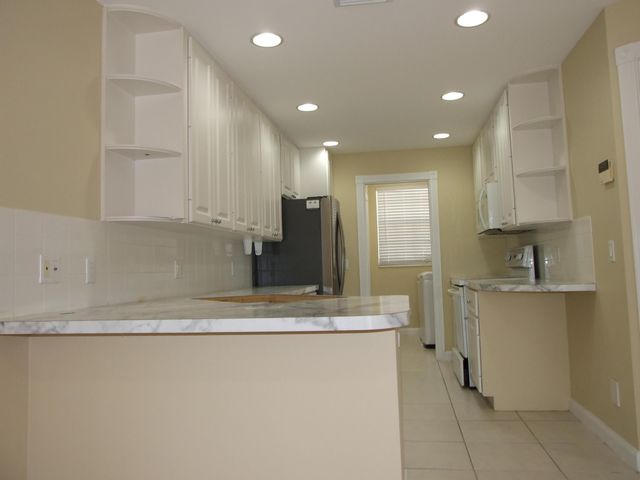 181 Santa Barbara Way, Palm Beach Gardens, FL 33410