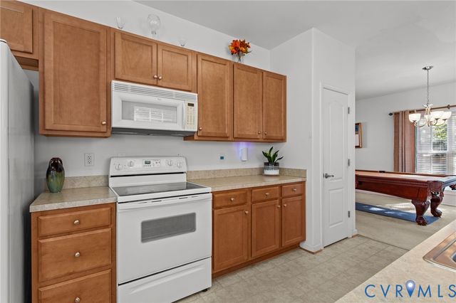 13324 Naylors Blue Ct, Chester, VA 23836