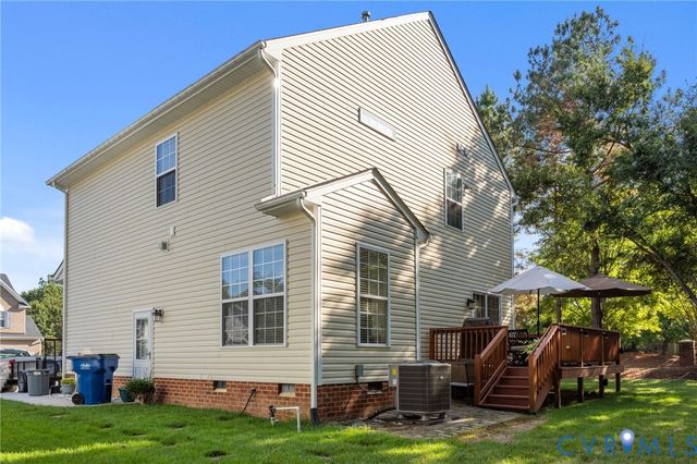 13324 Naylors Blue Ct, Chester, VA 23836