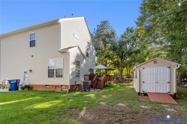13324 Naylors Blue Ct, Chester, VA 23836