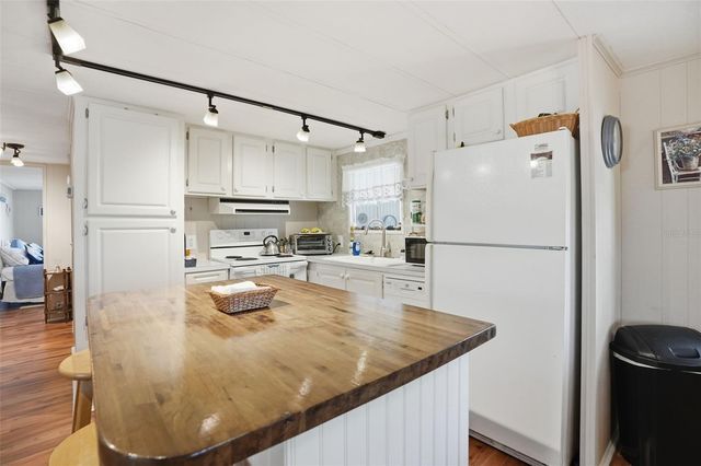 7429 MORELLI AVENUE, Brooksville, FL 34613