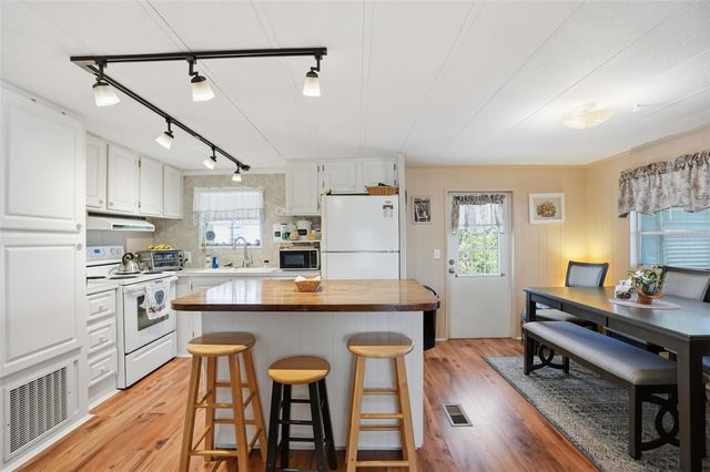 7429 MORELLI AVENUE, Brooksville, FL 34613