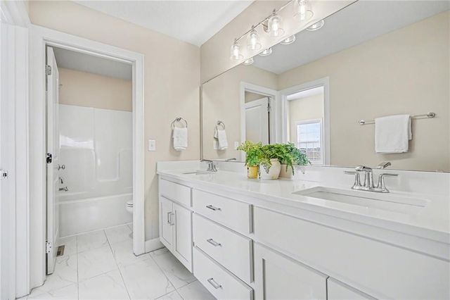 13322 W 181st Court, Overland Park, KS 66013