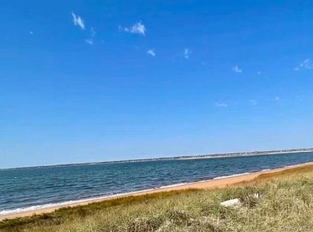 41 Red Cedar Point, Hampton Bays, NY 11946