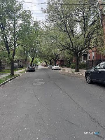26 Hungerford Street, Hartford, CT 06106