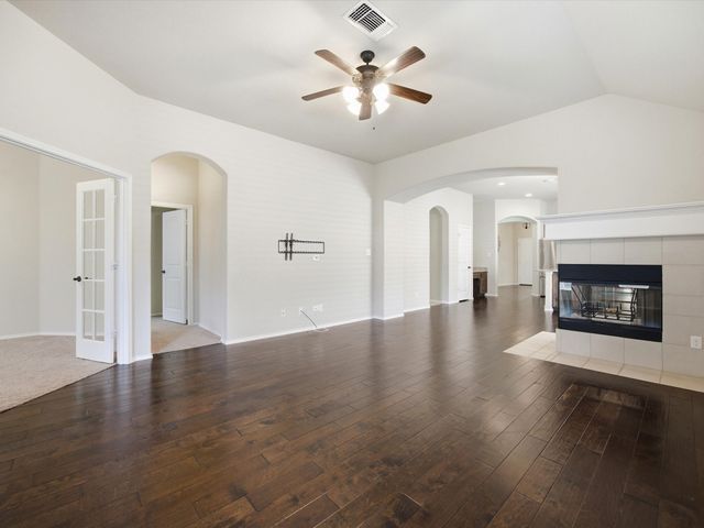 224 Carson Drive, Waxahachie, TX 75167