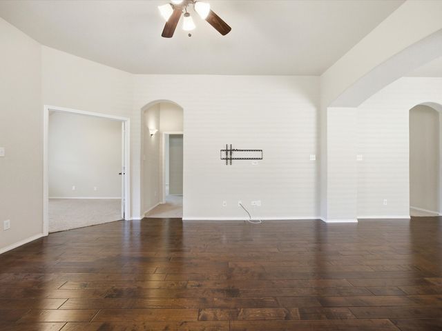 224 Carson Drive, Waxahachie, TX 75167