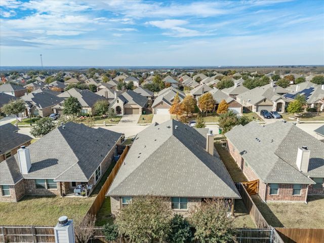 224 Carson Drive, Waxahachie, TX 75167