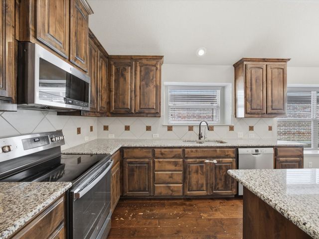 224 Carson Drive, Waxahachie, TX 75167