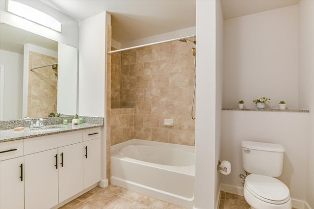 360 Nueces ST 3207, Austin, TX 78701