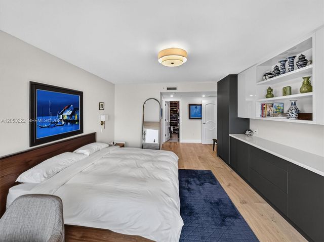 1455 Ocean Dr 704, Miami Beach, FL 33139
