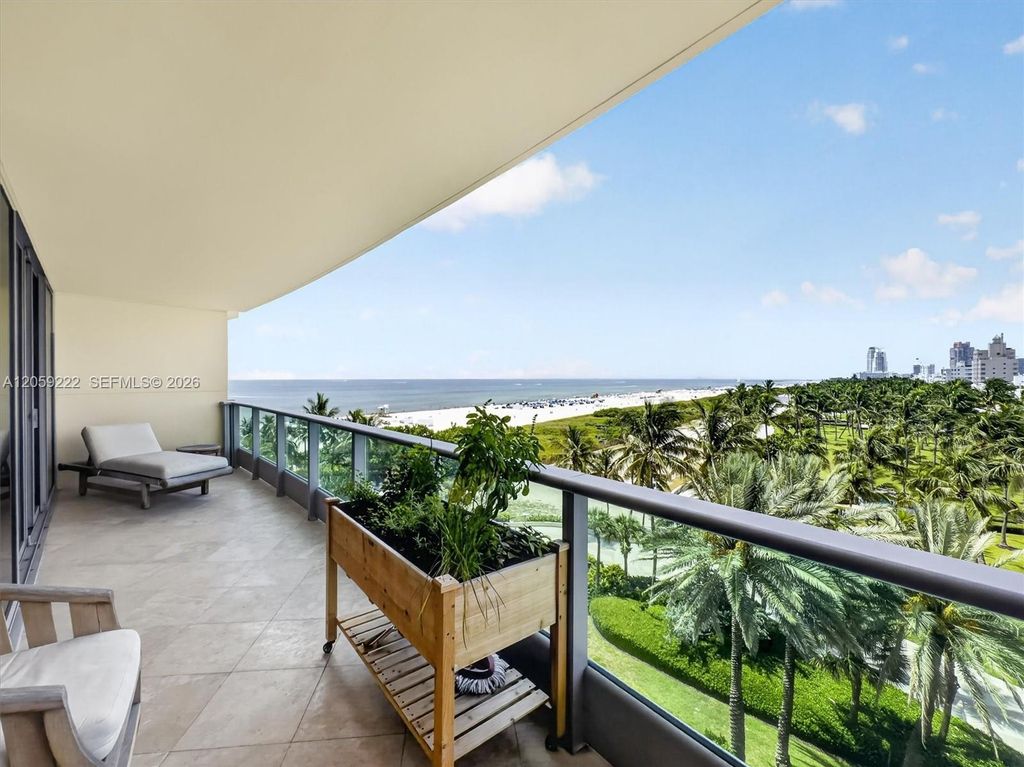 1455 Ocean Dr 704, Miami Beach, FL 33139