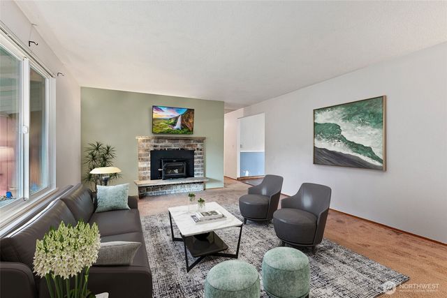 9112 Deers Tongue Circle W, University Place, WA 98467