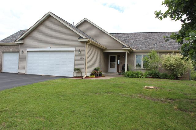 1205 Wendover Street NW, Isanti, MN 55040