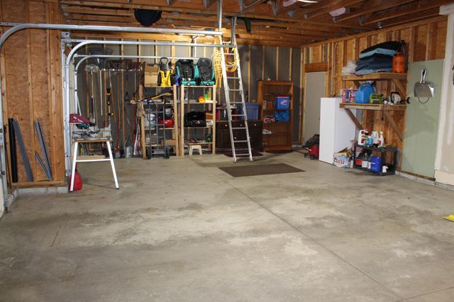 1205 Wendover Street NW, Isanti, MN 55040