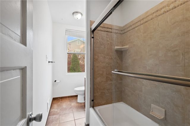 4404 Davison, Lawrenceville, PA 15201