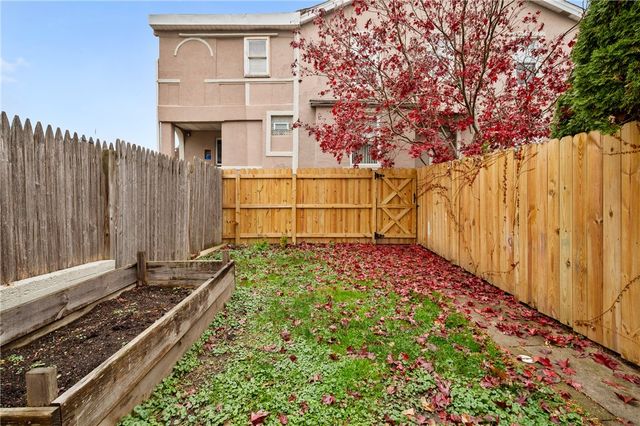 4404 Davison, Lawrenceville, PA 15201