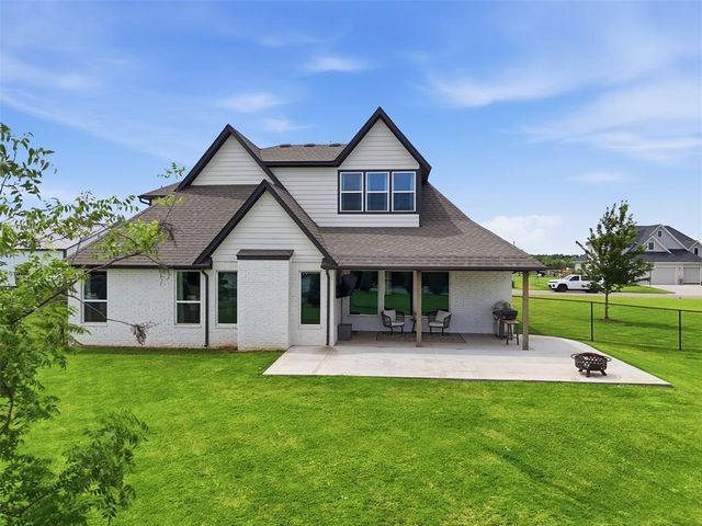 14170 Fox Lair Lane, Edmond, OK 73025