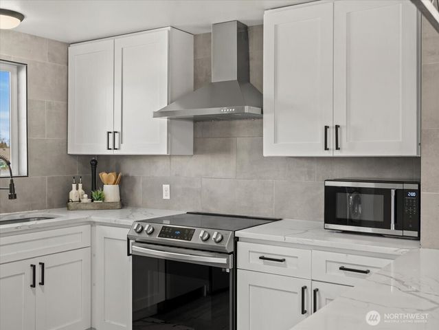 509 S 54th Street, Tacoma, WA 98408