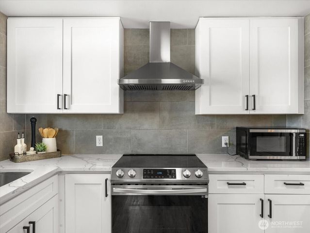 509 S 54th Street, Tacoma, WA 98408