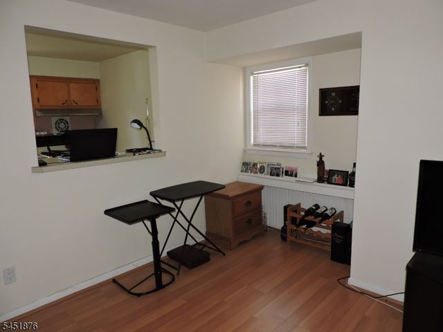 15 Main Ave 0, Elmwood Park Boro, NJ 07407
