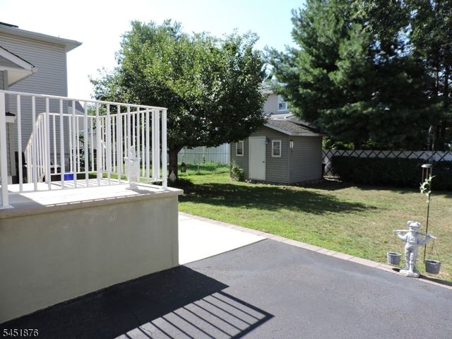 15 Main Ave 0, Elmwood Park Boro, NJ 07407
