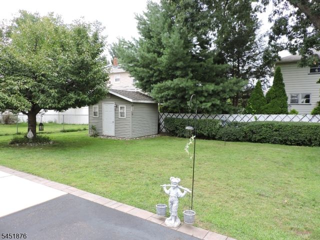 15 Main Ave 0, Elmwood Park Boro, NJ 07407