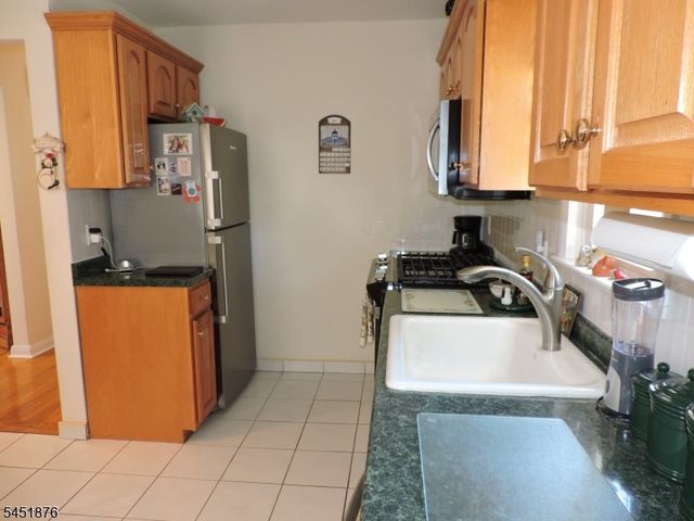 15 Main Ave 0, Elmwood Park Boro, NJ 07407
