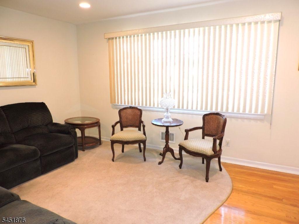 15 Main Ave 0, Elmwood Park Boro, NJ 07407 — photo 3