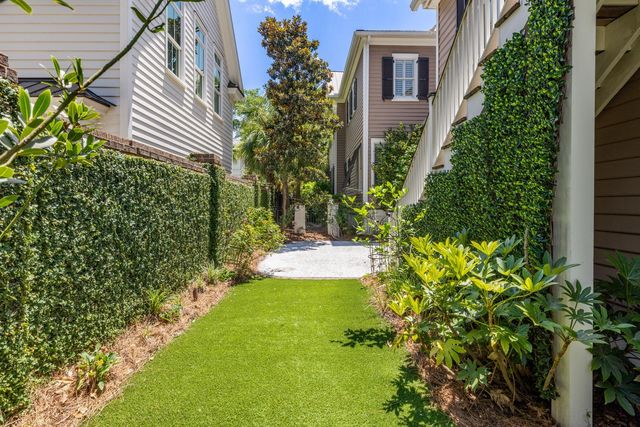 35 Joggling Street, Mount Pleasant, SC 29464