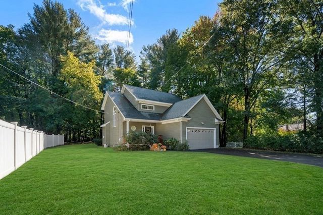 7 Castle Gate Road, Wayland, MA 01778