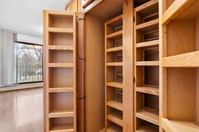 3431 Kent Street 801, Shoreview, MN 55126