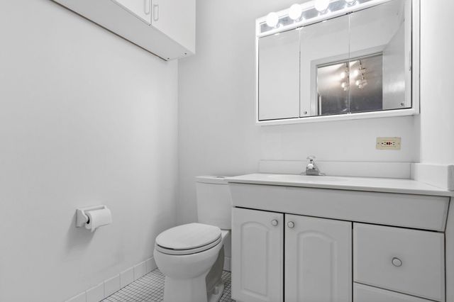 3431 Kent Street 801, Shoreview, MN 55126