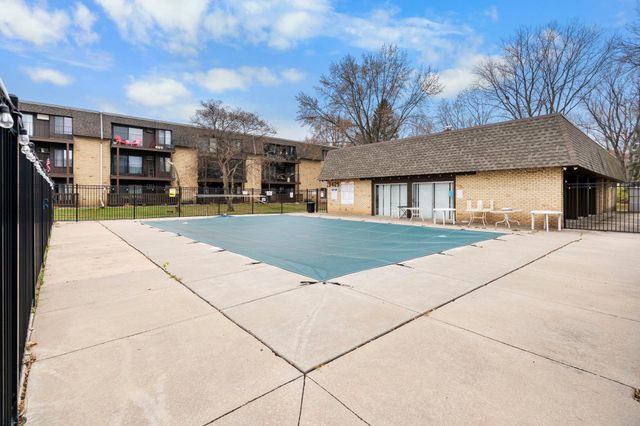 3431 Kent Street 801, Shoreview, MN 55126